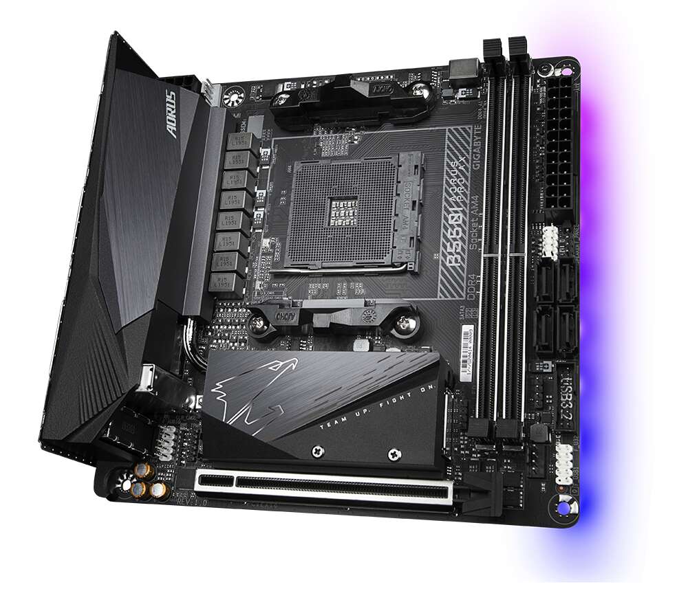 Gigabyte B550I Aorus Pro AX Alaplap