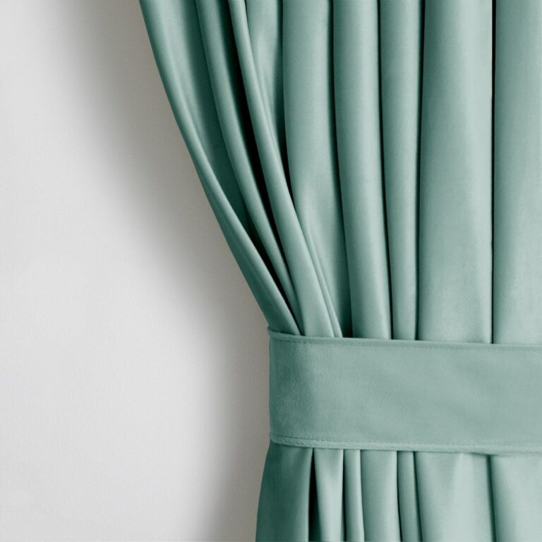 Sötétítő függöny VELVET mentazöld ezüst  bársony 140x270 AmeliaHome